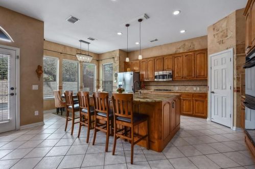 2808 Pasadena Pl, Lewisville TX  75022-5150 exterior