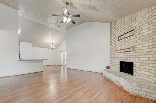 1402 Great Dover Cir, Channelview TX  77530-2248 exterior