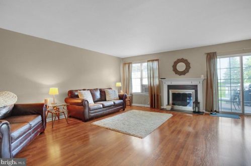 457 Hoch Rd, Blandon, PA 19510-9642