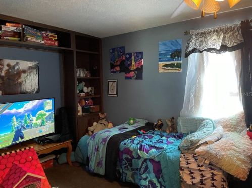 7405 Executive Wood Ct, Port Richey FL  34668-1609 exterior