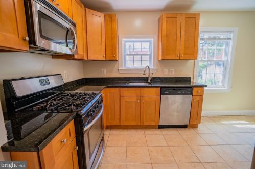 509 Peabody St, Washington, DC 20011-2046
