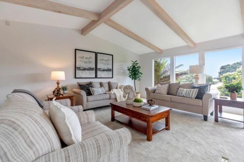 231 Donald Dr, Hollister CA  95023-6361 exterior