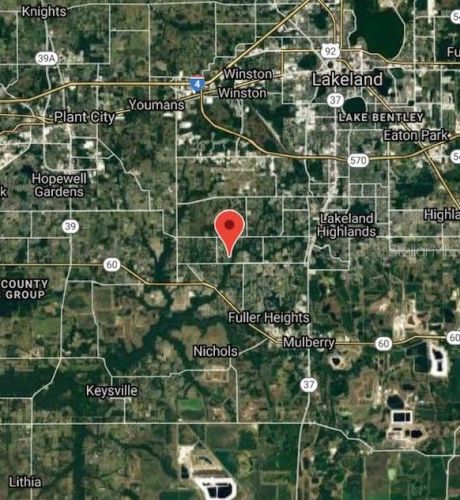 6815 Forestwood Dr, Lakeland FL 33811-2418 exterior