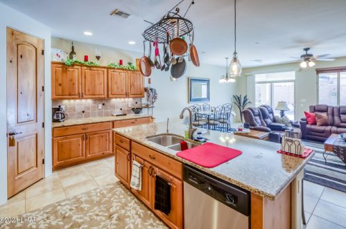 1736 Chestnut Blvd, Lake Havasu City AZ  86404-8409 exterior