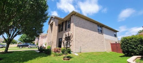 2303 Primrose Trl, Midlothian, TX 76063-7803
