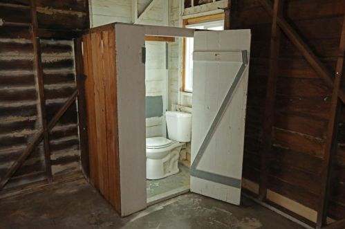 632 Church St, Lodi CA  95240-1208 exterior