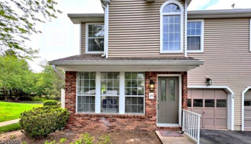 19 Mallard Ln, Bedminster, NJ 07921-2013