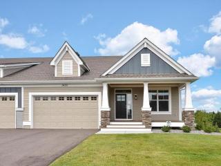 1430 Palisade Path, Saint Paul, MN 55129-8563