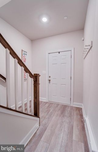 14957 River Walk Way, Woodbridge VA  22191 exterior