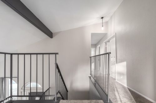 1925 Behrend Dr, Phoenix AZ  85024-1242 exterior