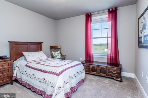 112 White Deer Way, Carlisle PA  17013-7600 exterior