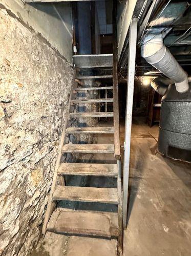 9 Southern Ave, Covington KY  41015-1491 exterior