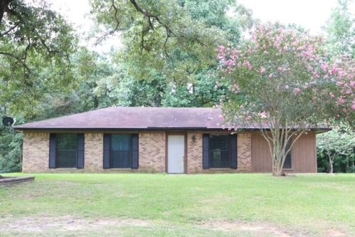 149 Elmer Rd, Elmer, LA 71424-9540