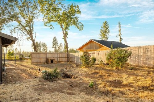 6306 Graham Rd, Paradise CA  95969-3104 exterior