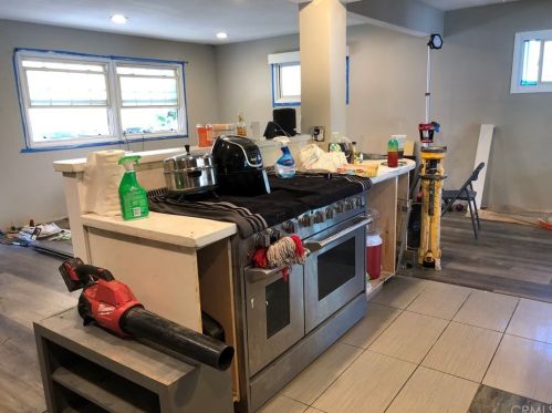 405 Flower St, Orange CA  92868-2328 exterior