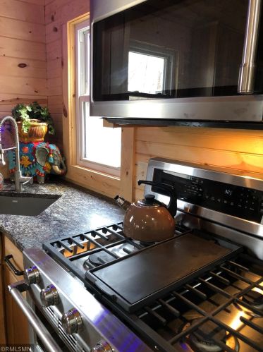 2390 Carver Ave, Saint Paul, MN 55119-5916
