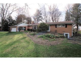303 North Dr, Jeannette, PA 15644-9402