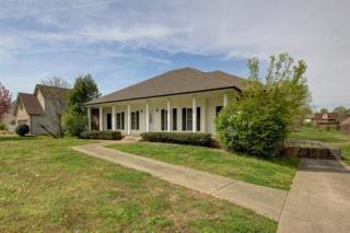 897 Glenraven Dr, Clarksville, TN 37043-8278
