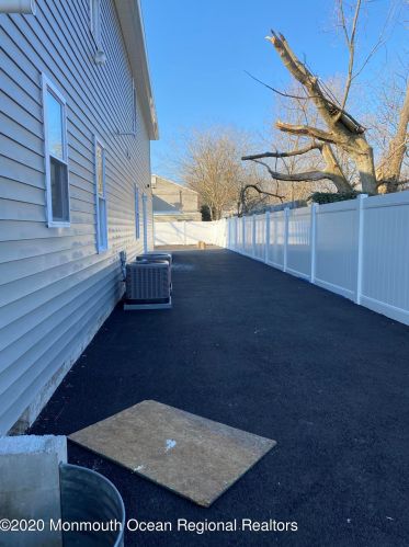59 Ridge Ave, Tinton Falls, NJ 07712-6749