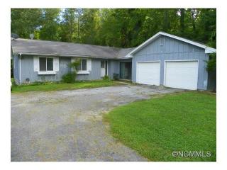 431 Harper Dr, Hendersonville, NC 28791-2028