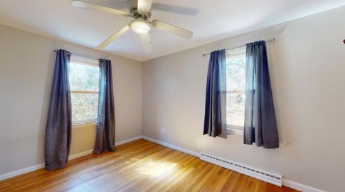 70 Pat Cir, North Kingstown RI  02852-2041 exterior