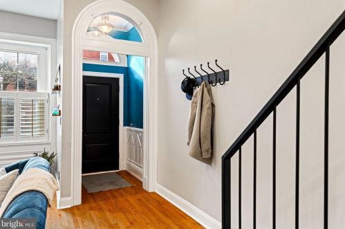 917 29th St, Philadelphia, PA 19130-1113
