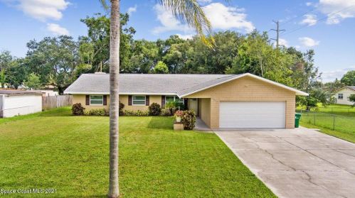 2875 Diamond Rd, Titusville FL  32796-1633 exterior