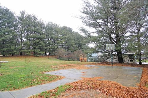 1486 Park Rd, Mount Vernon OH  43050-3861 exterior