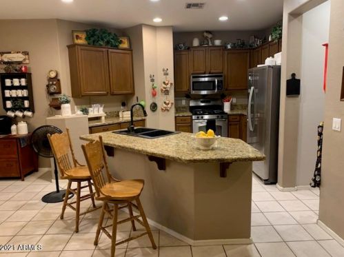 6296 Sky Ln, Gilbert, AZ 85298-8875