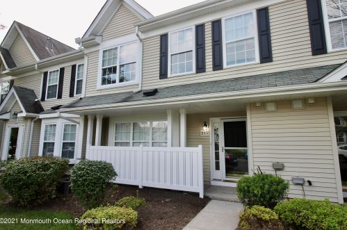 225 Brookfield Dr, Jackson Twp, NJ 08527-3862