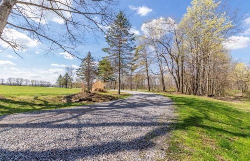 159 Greenfield Rd, New Wilmington, PA 16142-2237