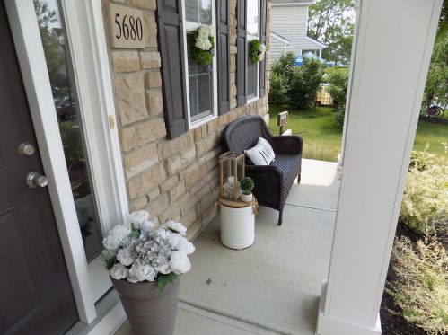 5680 Stevens Dr, Orient OH  43146-9282 exterior