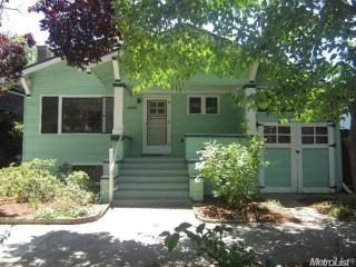 2222 D St, Sacramento, CA 95816-3028