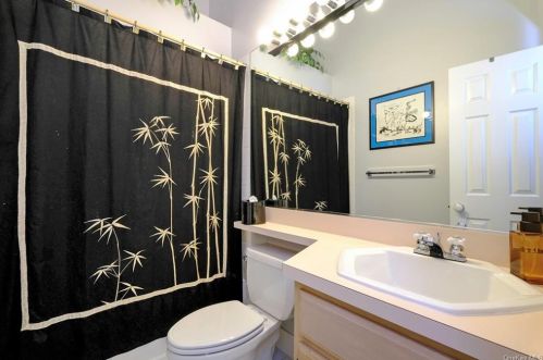 1408 Pondcrest Ln, White Plains NY  10607-1357 exterior