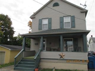 156 Mcgill St, Lowellville, OH 44436-1105