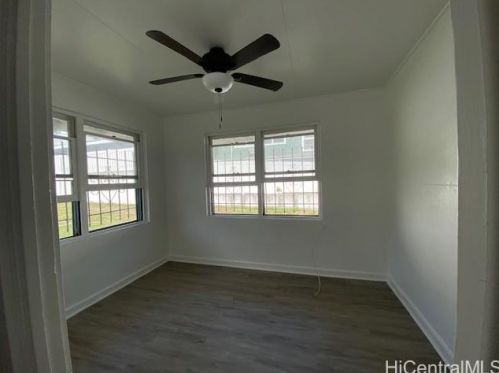 41-912 Laumilo St, Waimanalo, HI 96795