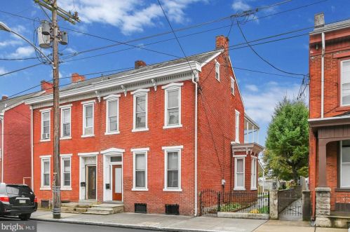 1112 Lehman St, Lebanon, PA 17046-4684
