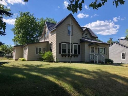308 Main St, Pepin, WI 54759-7735