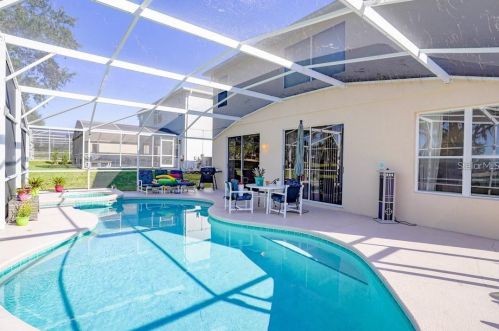 1606 Forest Hills Ln, Grenelefe FL  33844-2428 exterior