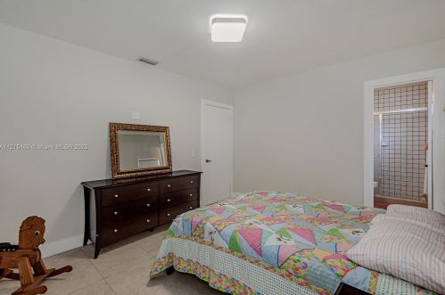 3220 37th St, Hollywood FL  33021-2636 exterior