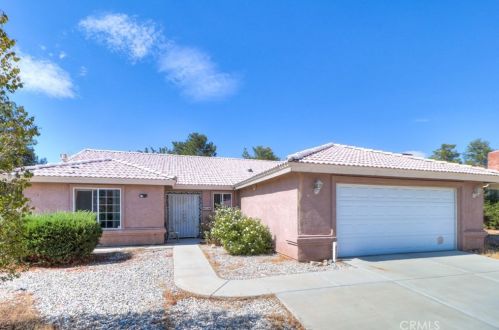 14208 La Paz Dr, Victorville, CA 92395-4327