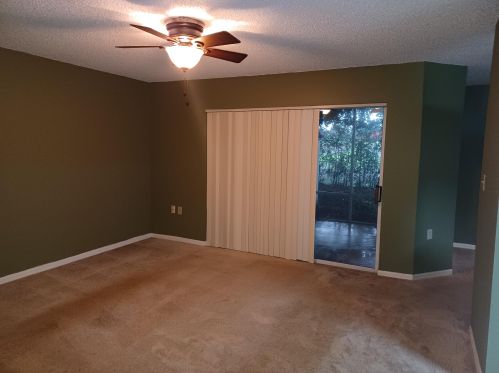 15104 Glenmoor Dr, West Palm Beach, FL 33409-2811