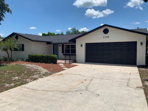 1379 Sacramento St, Deltona, FL 32725-8443