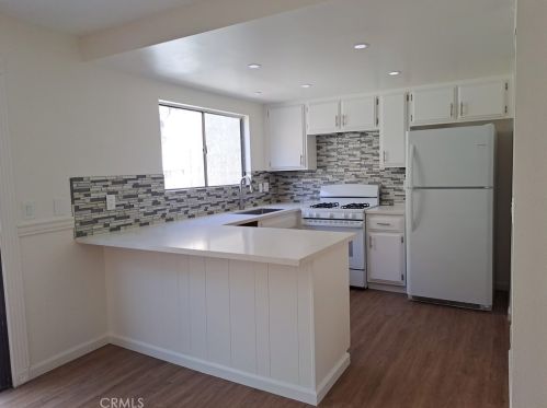 25904 Pennsylvania Ave, Lomita, CA 90717-2844