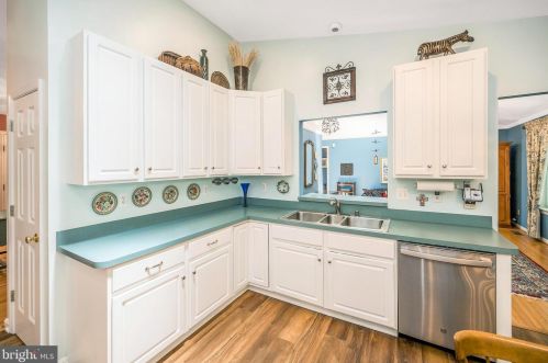 1011 Eastover Pkwy, Locust Grove VA  22508-5170 exterior