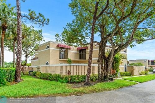 3680 Village Dr, Delray Beach, FL 33445-2916
