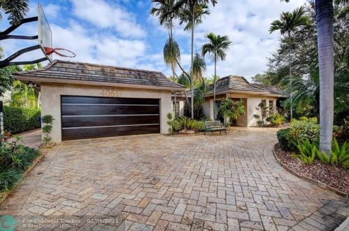 4061 41st St, Hollywood, FL 33021-1813