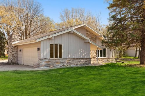 4701 Loomis Rd, Milwaukee WI  53220-4822 exterior