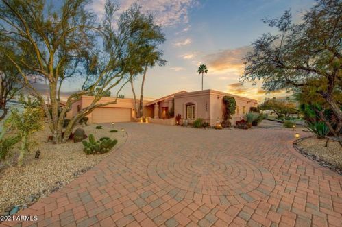 19049 Poco Rio Dr, Scottsdale, AZ 85263-7211
