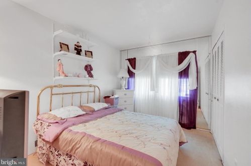 2 Nevada Ln, Willingboro NJ  08046-1315 exterior